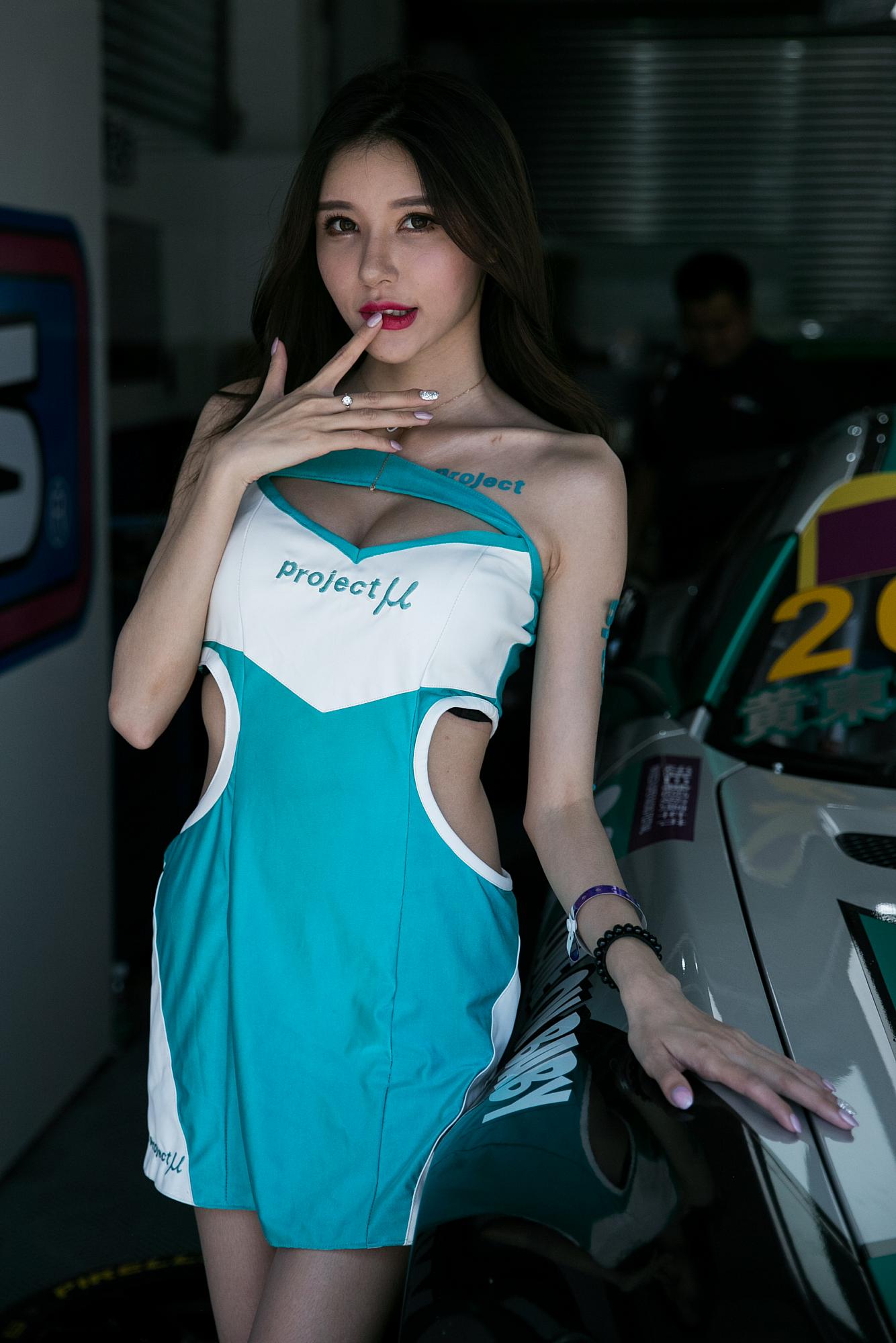 韩国赛车模特 今夏音_哔哩哔哩_bilibili